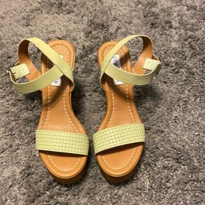 Steve Madden wedges